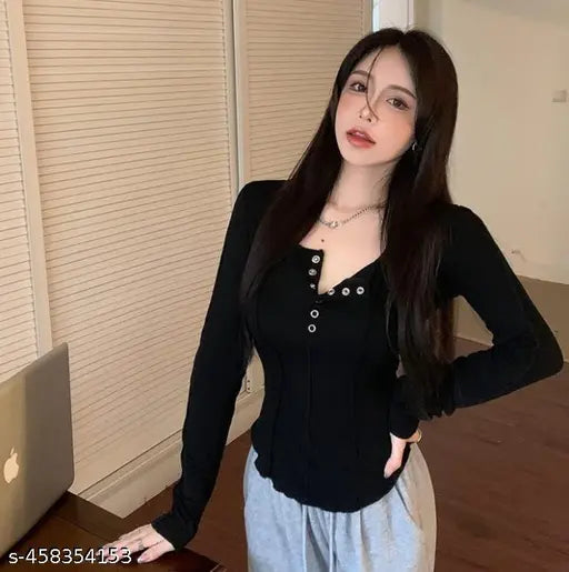 TRENDY CROP TICH  BOTTON TOP.. BLACK