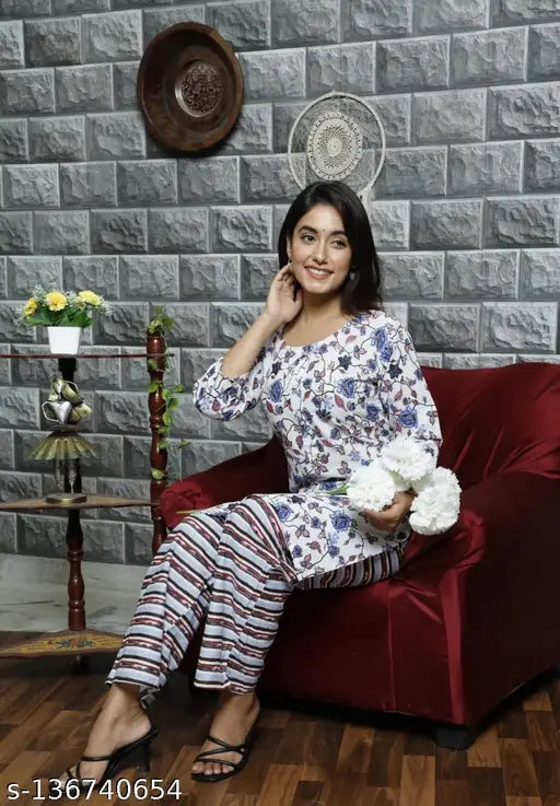 Trendy Refined Women Kurta Sets