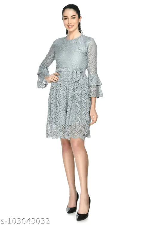 Women's Girls Fit & Flare Knee Length Flared Sleeves Lace Dress