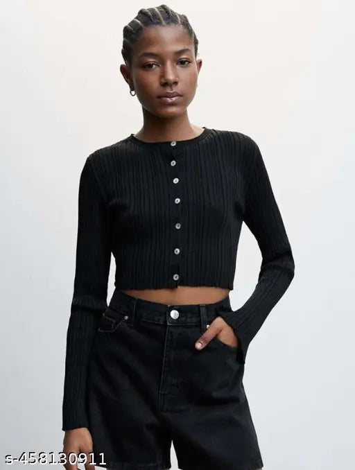 STYLISH CROP BOTTON TOP BLACK