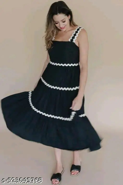 Women solid sleeveless fit and flare dress