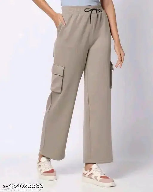 Women solid 4 pockets jogers cargo pants