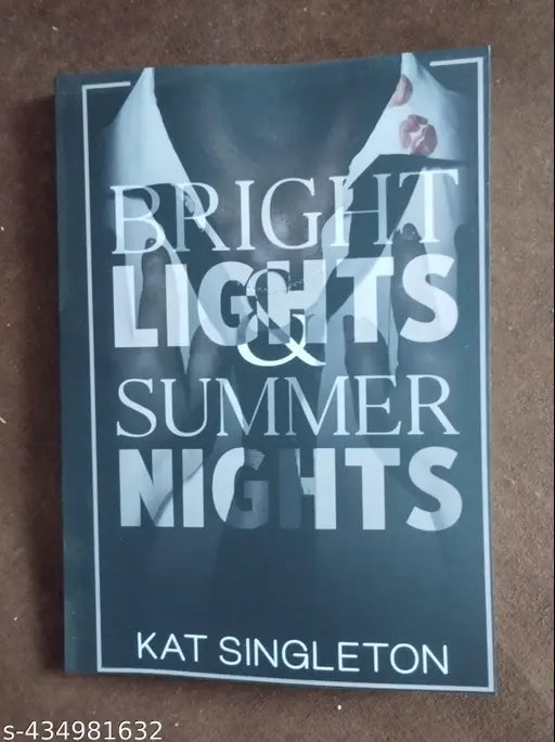 Bright Lights & Summer Nights (English  Paperback  Kat Singleton)