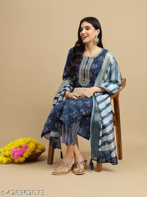 Women's Kurta Pant with Dupatta Ethnic Set