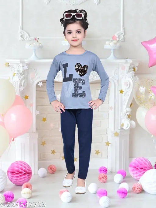 Girl clothing set