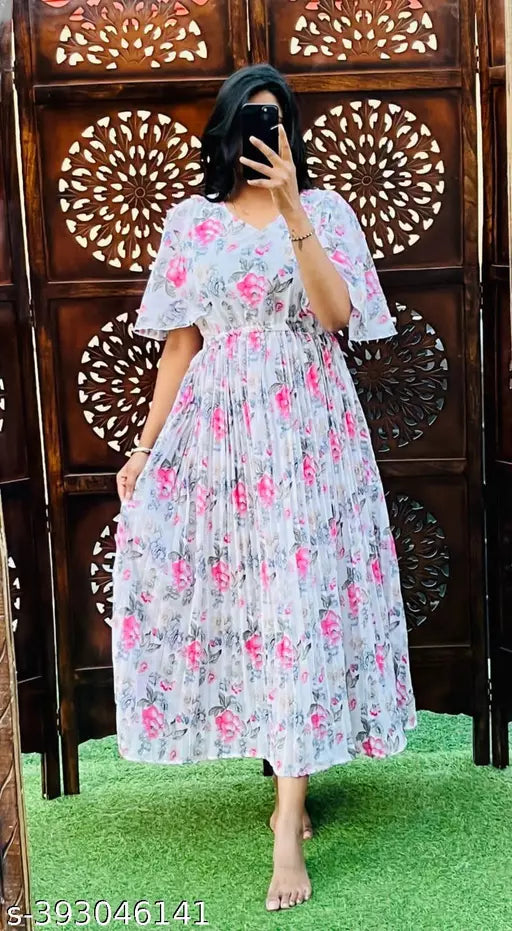STYLISH LONG GEARGETTE DRESSS WITH LININIG