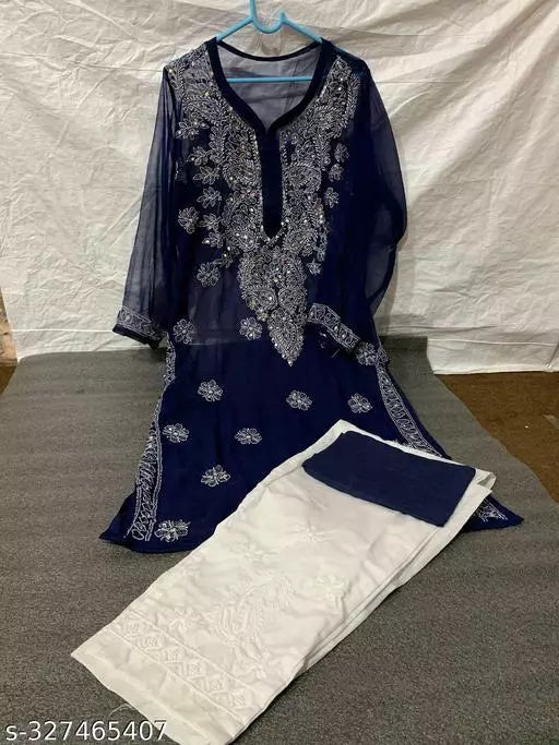 MIRROR WORK CHIKANKARI KURTI WITH INNER AND PANT