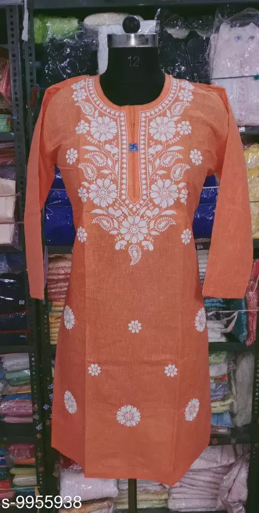 Chikankari Embroiderd Jute Cotton Gol Boota kurti.