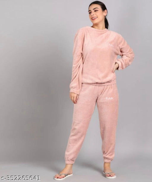 Women winter set pink