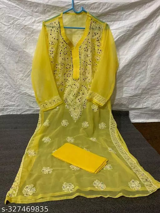 MIRROR WORK CHIKANKARI KURTI WITH INNER