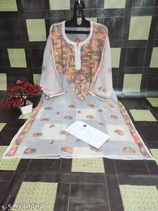 Handwork Embroidere Chikankari Chiffon Makkhi Jal kurti .