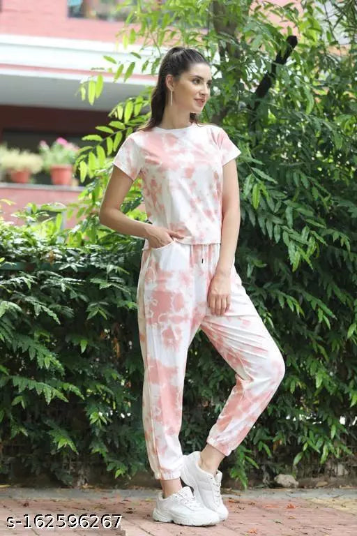 Trendy Fashionable Women Top & Bottom Sets