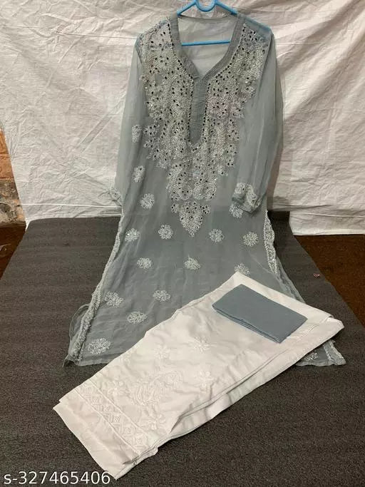 MIRROR WORK CHIKANKARI KURTI WITH INNER AND PANT