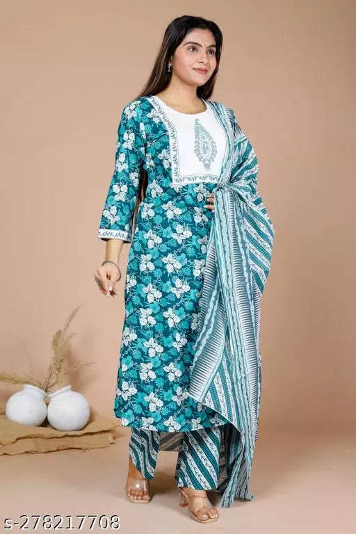 Aakarsha Fashionable Women Kurta Sets