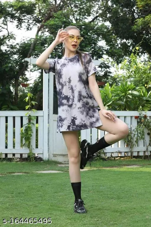 Classy Fashionable Women Tops & Tunics