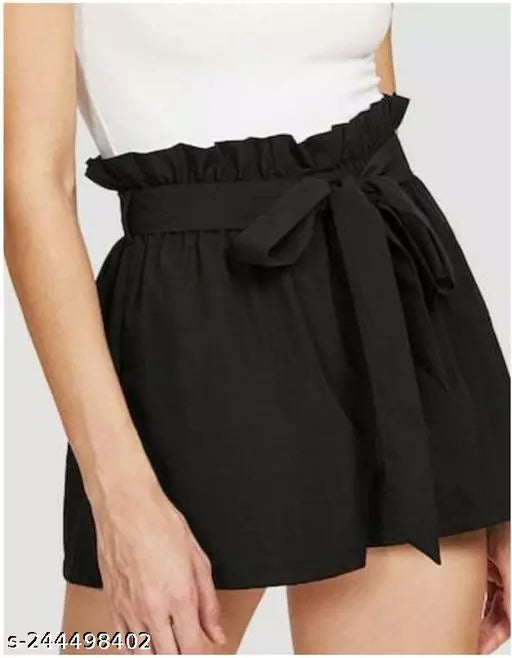 Elegant Fashionista Women Shorts