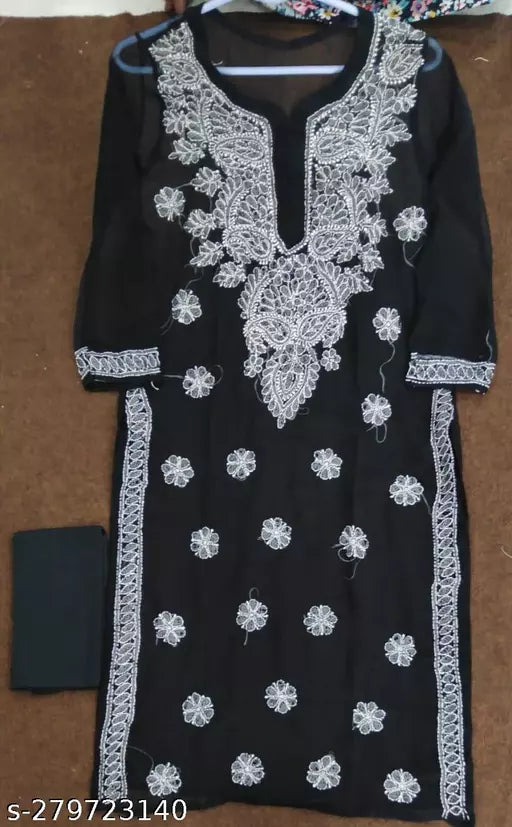 CHIKANKARI CHIFFON KURTI WITH INNER