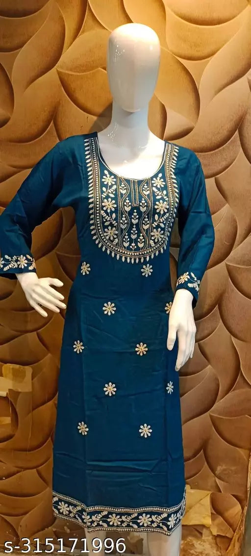 Women white buety kurti