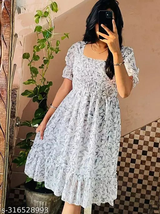 Trendy Ravishing Women Dresses