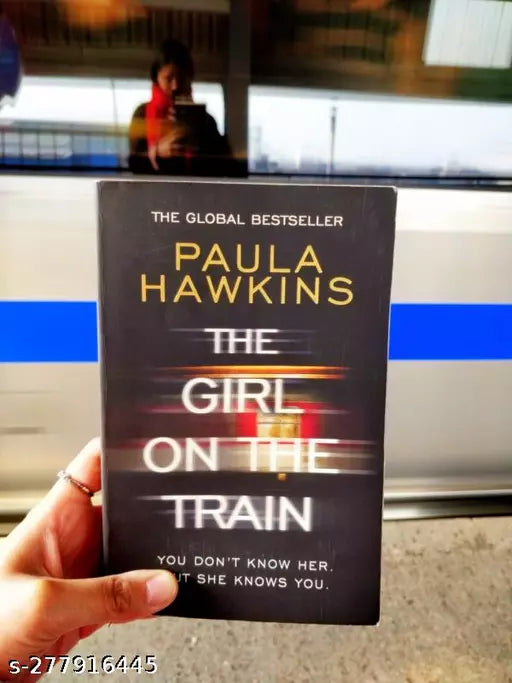 The Girl on the Train [Paperback] Hawkins  Paula Paperback – 5 May 2016
