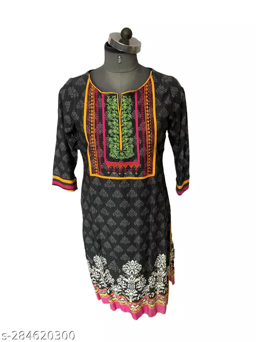 Latest Fashion Women Kurti Designer