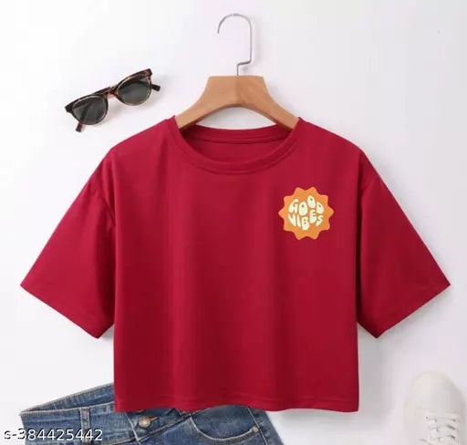 OVERSIZED SHORT SLEEVE CROPPED T-SHIRT  RELAXED AND CROPPED FIT