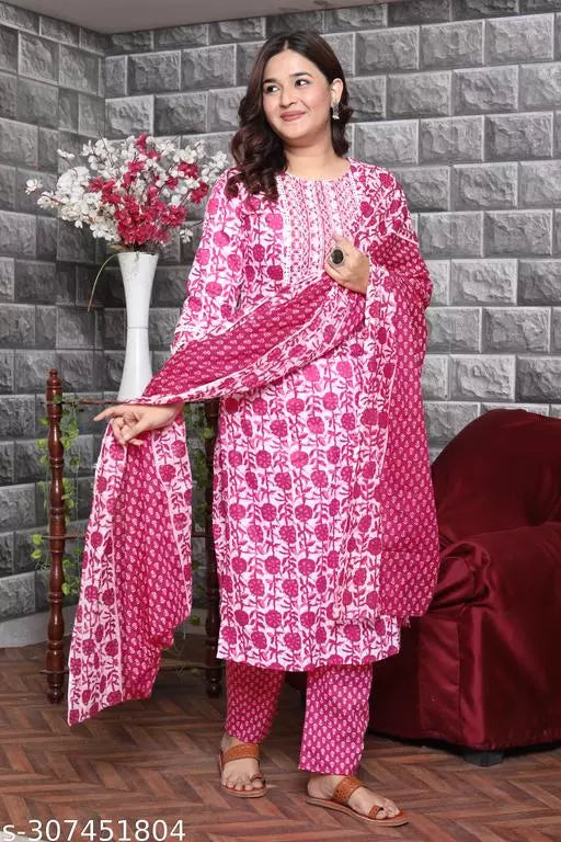 Kashvi Alluring Women Kurta Sets