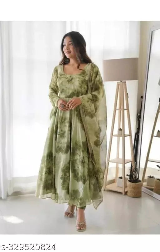 QVAZOR Stylish Fancy Trendy Printed Georgette Gown For Women For Party Wedding Festival Functions