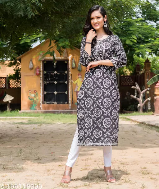 Swasti Women Printed  Floral Print Pure Cotton Straight Kurta (Black)