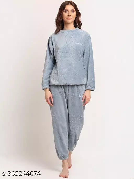 Tshirt with bottom woolen aqua blue