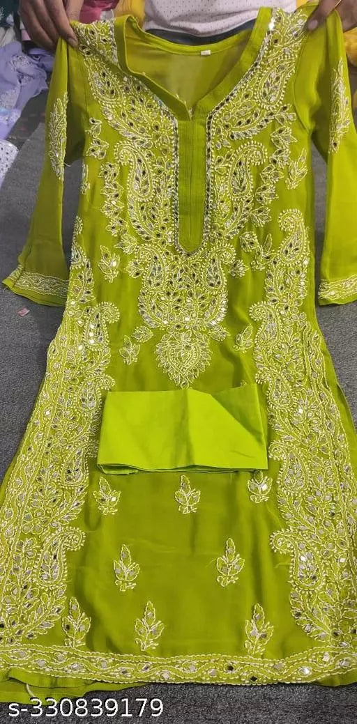MIRROR CHIKANKARI KURTI WITH INNER