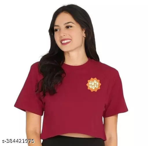 OVERSIZED SHORT SLEEVE CROPPED T-SHIRT  RELAXED AND CROPPED FIT