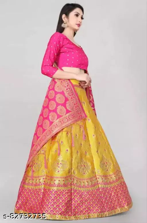 Aakarsha Fabulous Women Lehenga