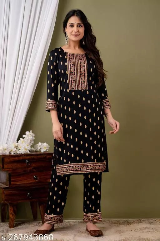 Mialo fashion kurta with palazzo pants.